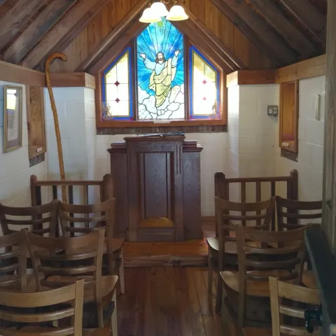 Cute but limited seating