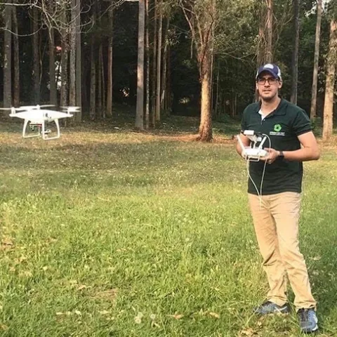 Lead author of the paper is entomologist Fernando Iost Filho of the Department of Entomology and Acarology, University of Sao Paulo, Brazil. He is a former UC Davis exchange student.