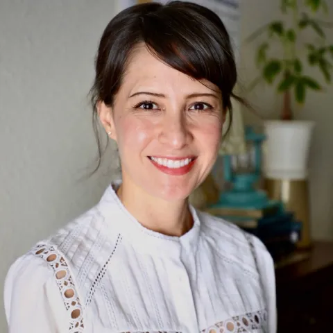 Karina Díaz Rios, UC Cooperative Extension nutrition specialist