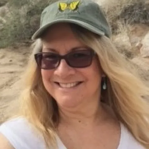 UCCE Master Gardener Valerie Kimmel-Oliva