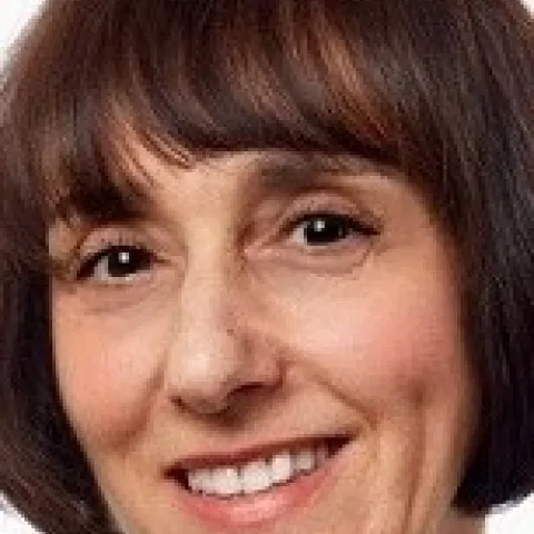 Debbie's FoodCorp Headshot9