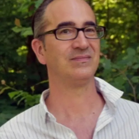 Research entomologist Vince D'Amico