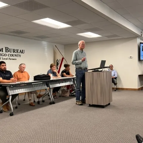 Ben Faber habla sobre los efectos del calor y la sequía en los aguacates.