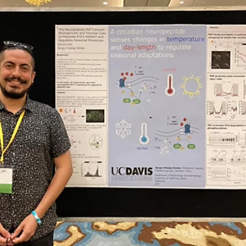Sergio Hidalgo Sotelo received a merit award for his presentation at the 2022 Society for Research on Biological Rhythms (SRBR) Biennial Conference in Amelia Island, Florida.