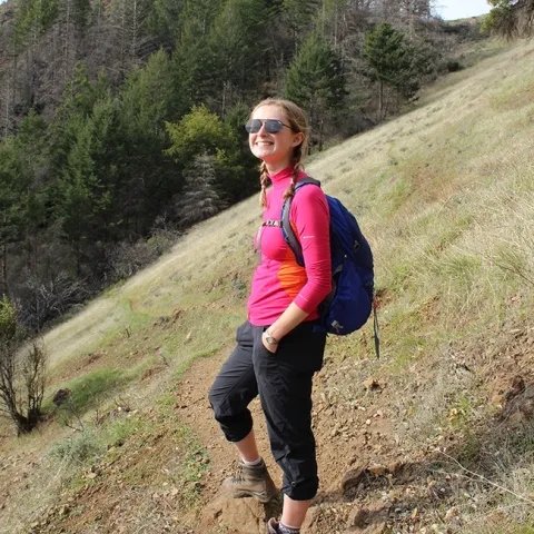 Grace Horne of the Emily Meineke lab