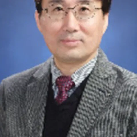 Professor Yonggyum Kim