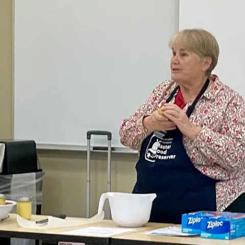 Colleen teaching cold food storage