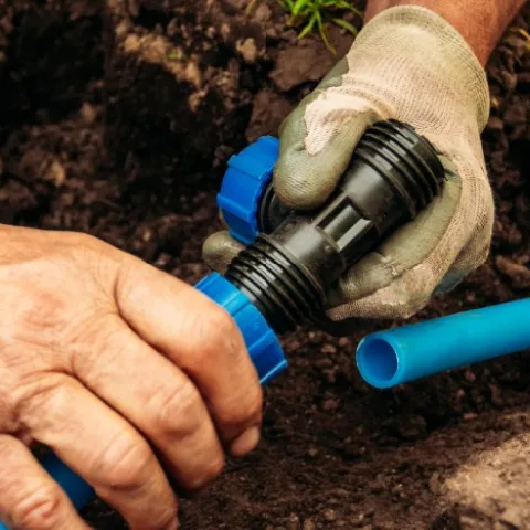 Installing an operating a drip watering system for your home garden