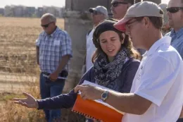 UCD Project Scientist Lynn Sosnoskie and CE Farm Advisor Scott Stoddard discussing research trials (photo by Todd Fitchette)