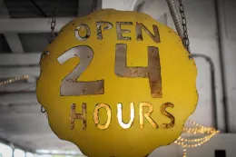 Sign at Gospel Flat Farm