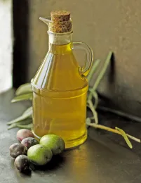 Olive oil pexels CROP