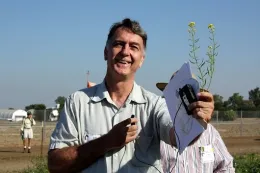 Joe DiTomoso retires after 22 yrs at UC Cooperative Extension Weed Specialist