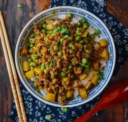 Thank you to https://thewoksoflife.com/