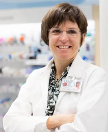 Pharmacist Marilyn Stebbens of UC San Francisco School of Pharmacy will participate in the UC Davis-based COVID-19 webinar. (Photo by Elizabeth Fall, courtesy of UC San Francisco School of Pharmacy)