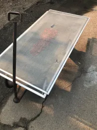 screens with tomatoes