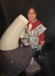 At age “three or four,” RJ remembers looking excitedly through a kid-friendly microscope at the Lawrence Hall of Science, UC Berkeley.