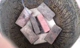 6-Air gap in bottom of the pot