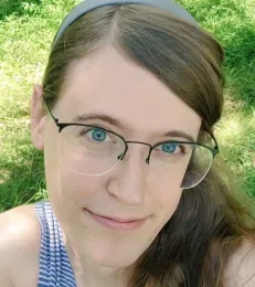 Chris Alice Kratzer, author of