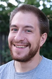 Doctoral candidate Xavier Zahnle of the Jason Bond lab