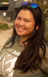 Rachel Davis, GATEways horticulturist, UC Davis Arboretum and Public Garden