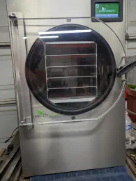 Medium HarvestRight freeze dryer with 5 trays.