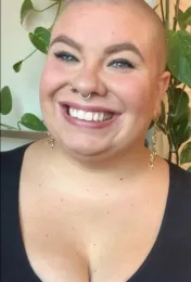 Image of Kait smiling