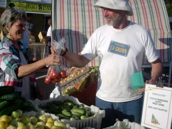 Ed Pearson at Market 006