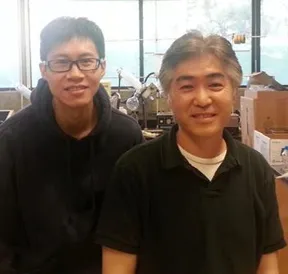 Sing Lee (left), postdoctoral fellow, and Sung Hee Hwang, assistant project scientist, of the Hammock lab.