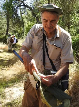 Bohart associate Greg Karofelas at a Auburn preserve maintained by the Placer Land Trust. (Photo by Kathy Keatley Garvey)