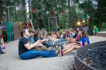 Everyone having fun with the Fishing in the Dark dance.