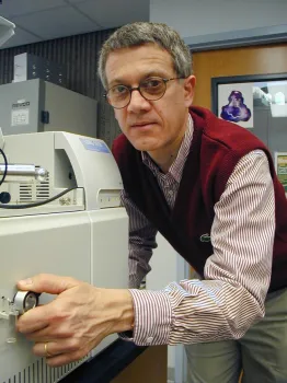 Walter Leal in his UC Davis lab in 2016. (Photo by Kathy Keatley Garvey)