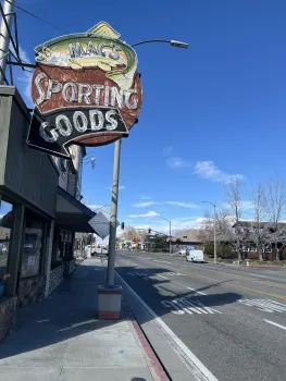 Mac's Sporting Goods, Bishop