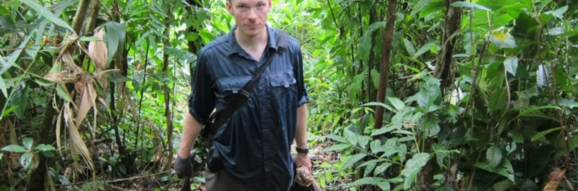 Michael Branstetter at Reserva Nacional Kahka Creek, Nicaragua. He is in the process of doing a transect of mini Winkler samples. (Photo by Laura Sáenz)