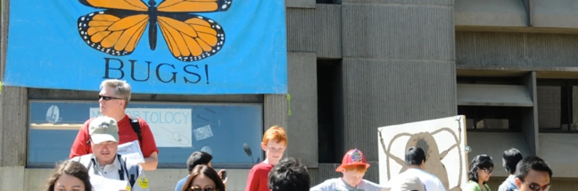 Briggs Hall beckons with bugs on UC Davis Picnic Day. (Photo by Kathy Keatley Garvey