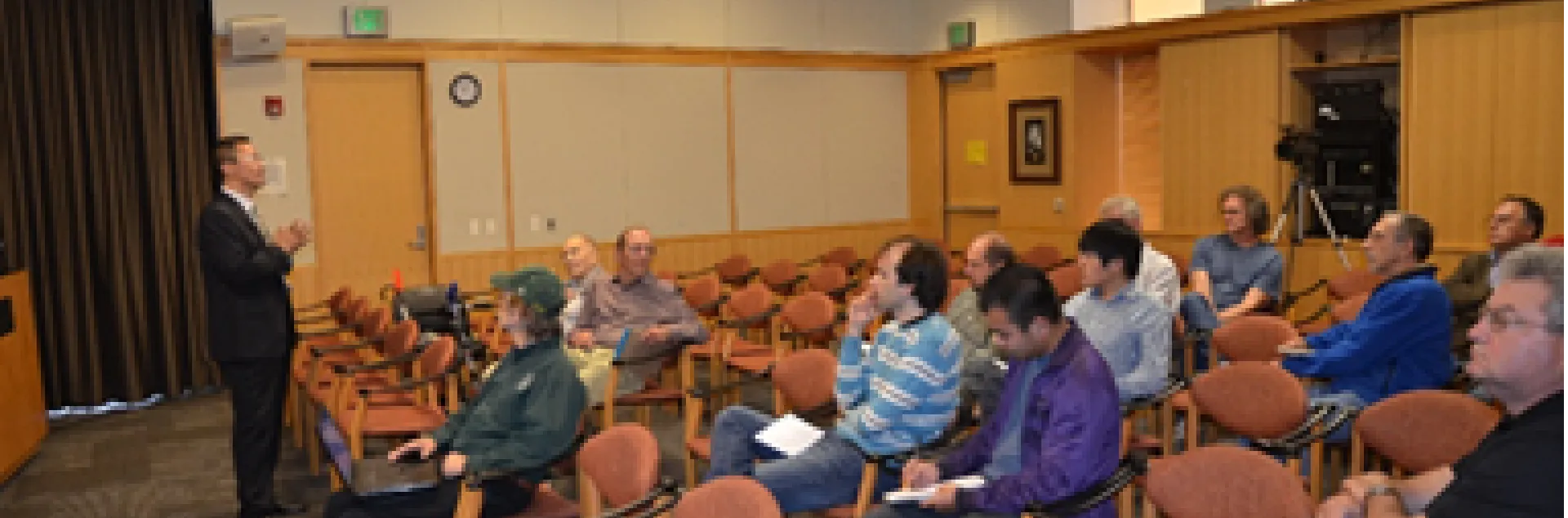 Dr. Li Hongwen giving presentation