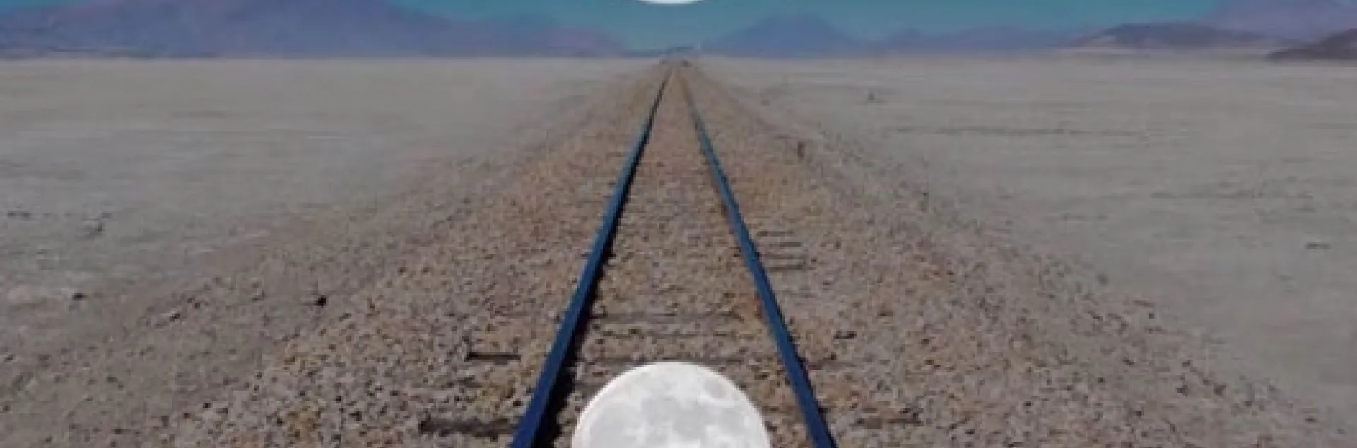 moon illusion rail