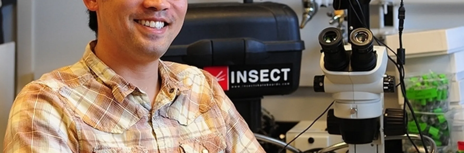 Community ecologist Louie Yang is the recipient of an international award for his academic advising. (Photo by Kathy Keatley Garvey)