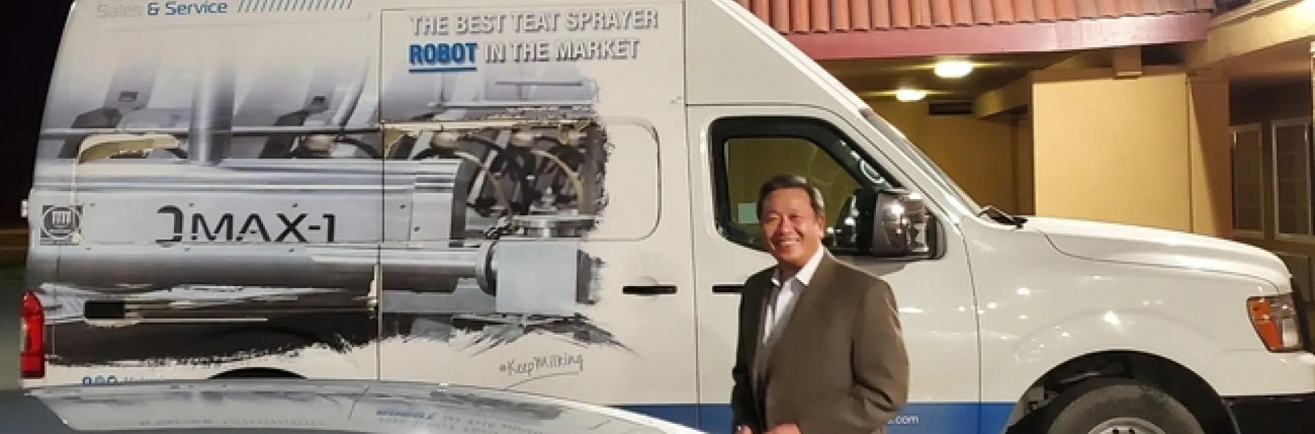 Tu's dairy moment. Photo courtesy of Glenda Humiston.