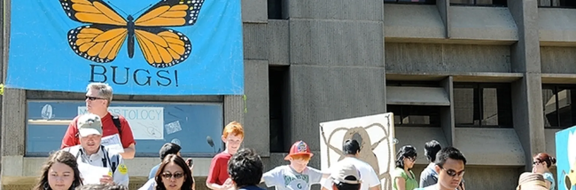 The Faculty Flash Talks, to place in 122 Briggs Hall at 4:10 p.m. on Feb. 26, will feature six scientists. This is an image from a UC Davis Picnic Day celebration. (Photo by Kathy Keatley Garvey)