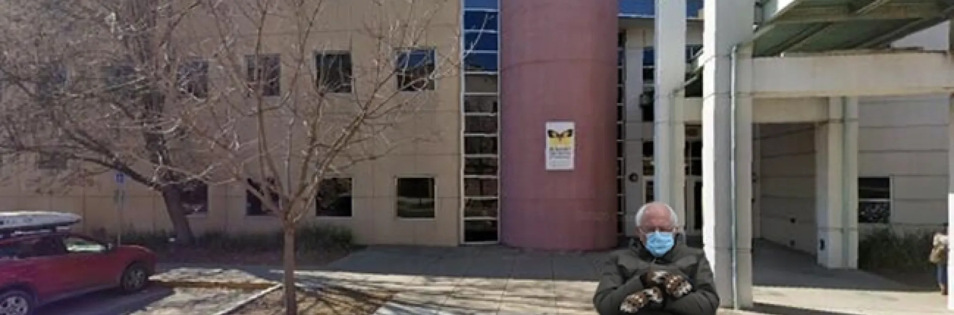 Bernie Sanders in front of the Bohart Museum of Entomology on Crocker Lane, UC Davis campus.