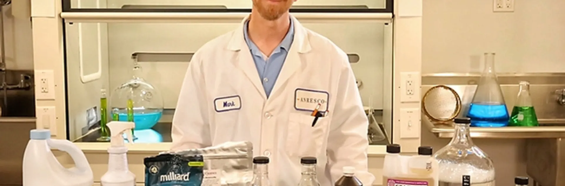 Master Beekeeper Mark Carlson of San Francisco will present an online course, hosted by the California Master Beekeeper Program, on "An Introduction to Mead 2021." (Photo courtesy of Mark Carlson)