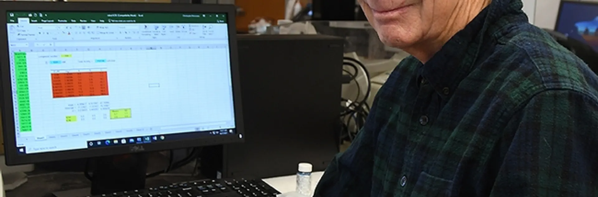 UC Davis distinguished professor Bruce Hammock is known for his expertise in chemistry, toxicology, biochemistry and entomology. (Photo by Kathy Keatley Garvey