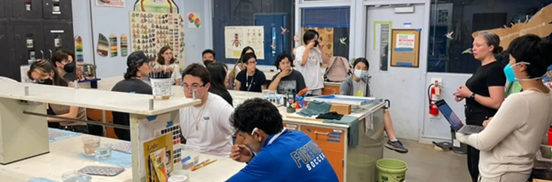 Under the direction of assistant professor Emily Meineke, students work in the Labudio (lab+studio) space in Room 128 of the Environmental Horticulture Building. (Photo by Gale Okumara)