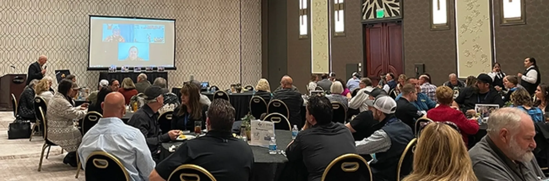 Some 150 people attended the Eric Mussen Memorial Luncheon hosted by the California State Beekeepers' Association. (Photo by Brooke Palmer)