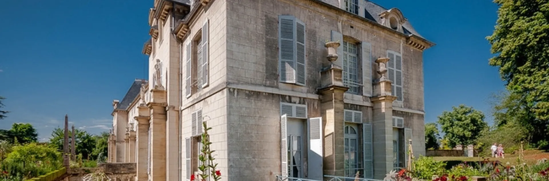 Château de Malmaison by Dan Guimberteau is licensed under CC BY-NC-SA 2.0.