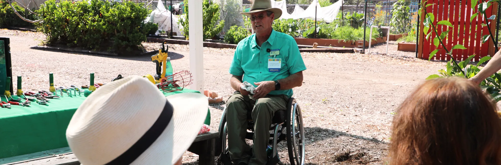 Master Gardener Stephen Cantu at Workshop