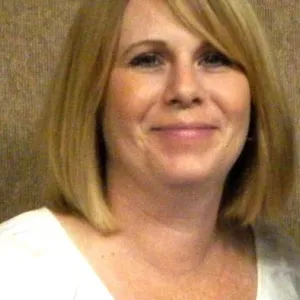 Jennifer L. De La Fuente