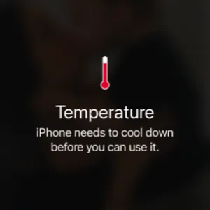 i-phone turned off due to high surface temperature of synthetic lawn in Palm Springs