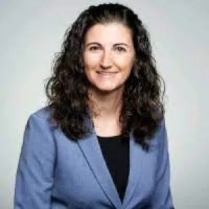 Ana Pastrana, UC ANR plant pathology advisor