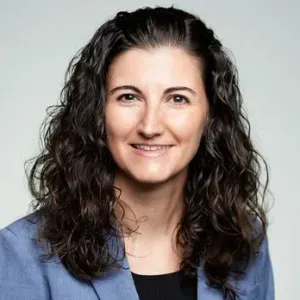 Headshot of Ana Maria Leon